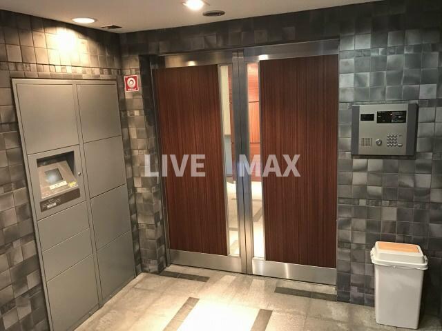 KDXレジデンス西院の物件外観写真