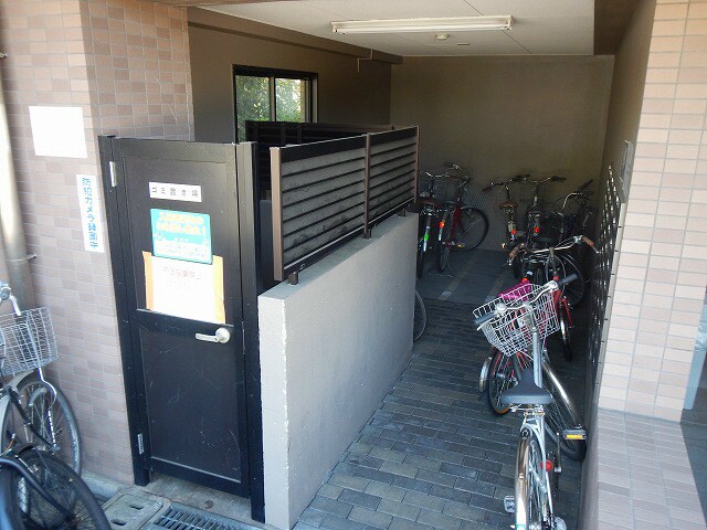 プレサンス京都二条城前の物件内観写真