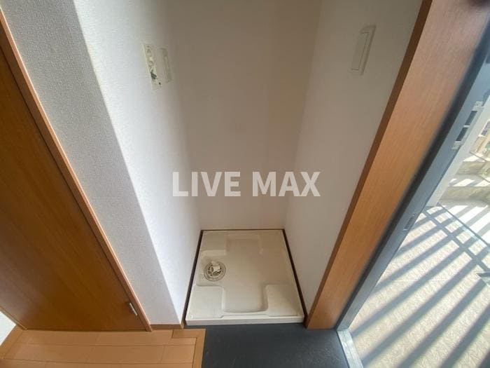 カスタリア京都西七条の物件内観写真