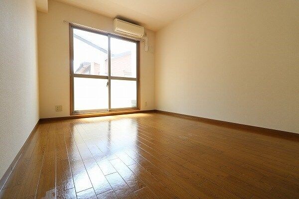 マ・ピエースの物件内観写真