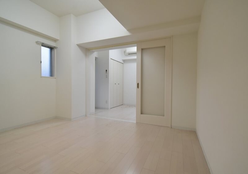 ライブガーデン新大阪の物件内観写真