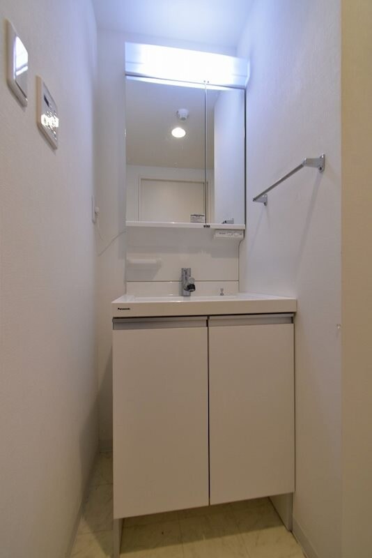 ライブガーデン新大阪の物件内観写真