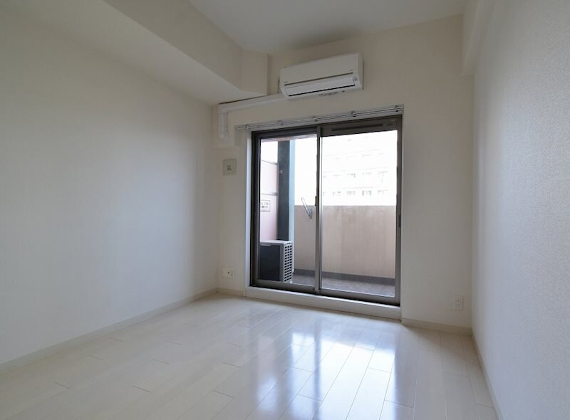 ララプレイス新大阪シエスタの物件内観写真