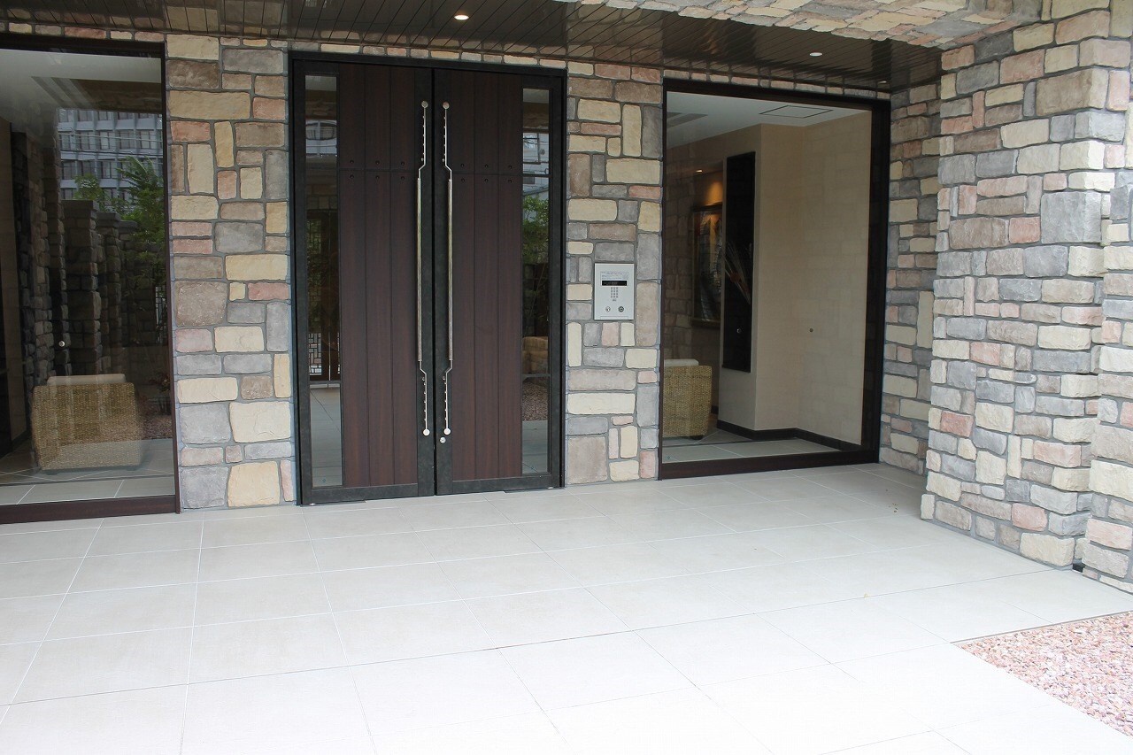 レオングラン新大阪レジデンスの物件外観写真