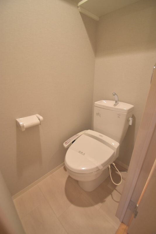 レフィーナカルム江坂の物件内観写真