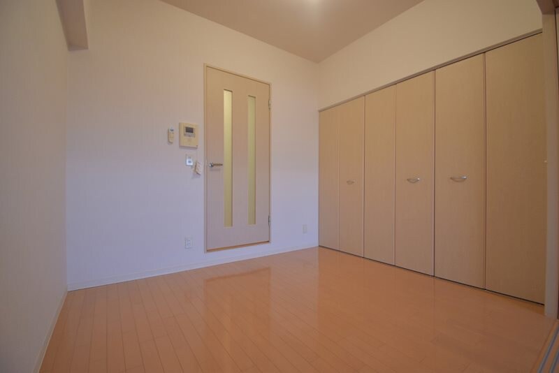 レフィーナカルム江坂の物件内観写真