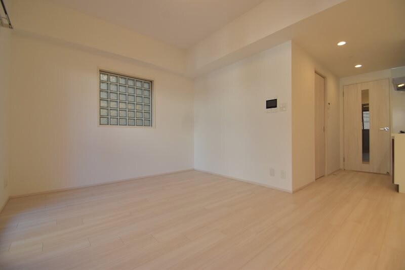 プレジオ江坂SOUTHの物件内観写真