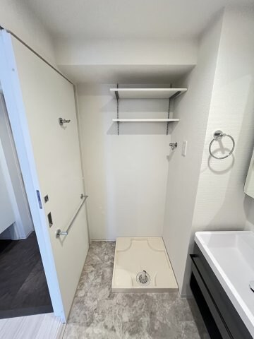 セレニテ江坂エクラの物件内観写真