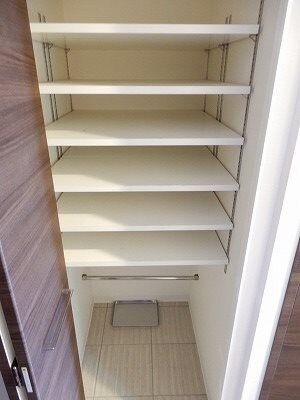 コンフォリア京町堀の物件内観写真