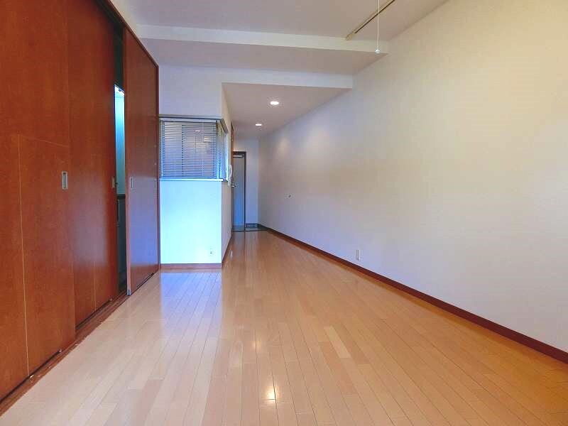 江坂駅 徒歩5分 7階の物件内観写真