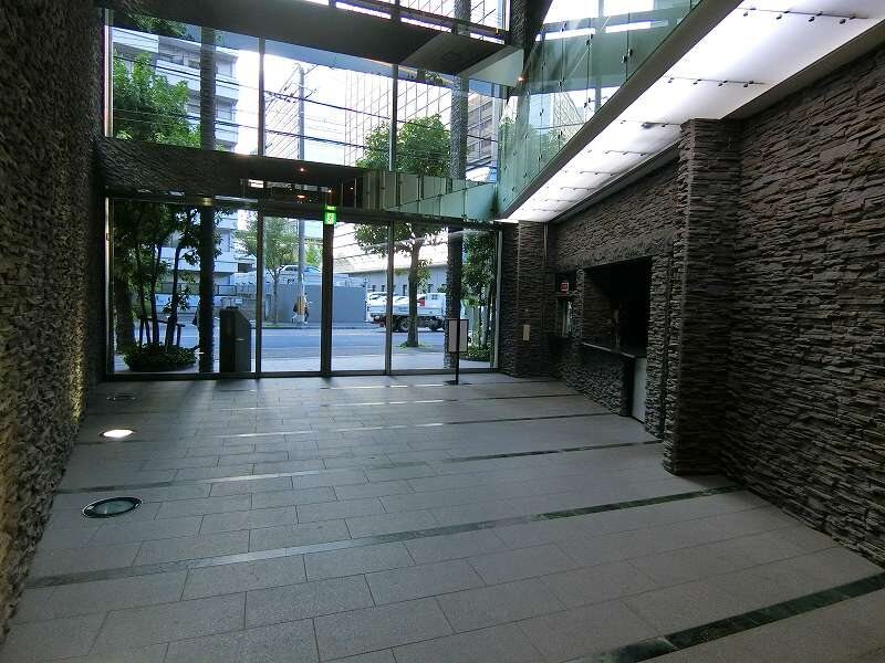 江坂駅 徒歩5分 7階の物件外観写真