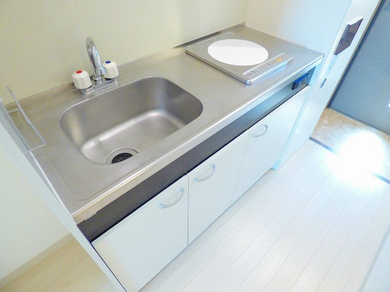 ウイニング・パラ江坂の物件内観写真