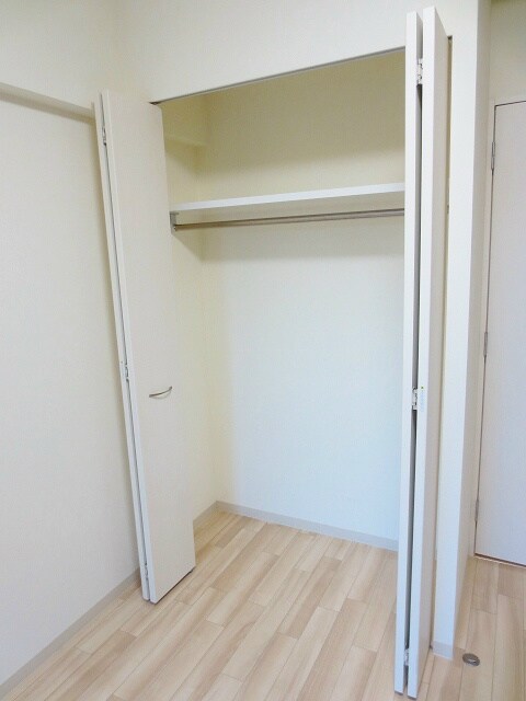 アリビオ江坂垂水町の物件内観写真