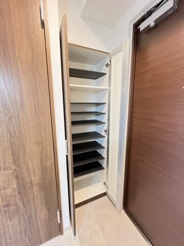 ファーストフィオーレ吹田ドマーニの物件内観写真