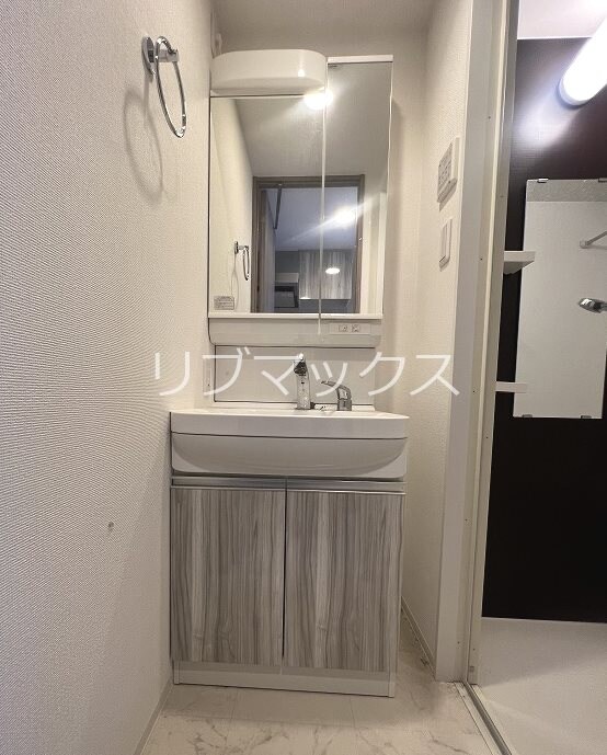 スペーシア江坂広芝町の物件内観写真