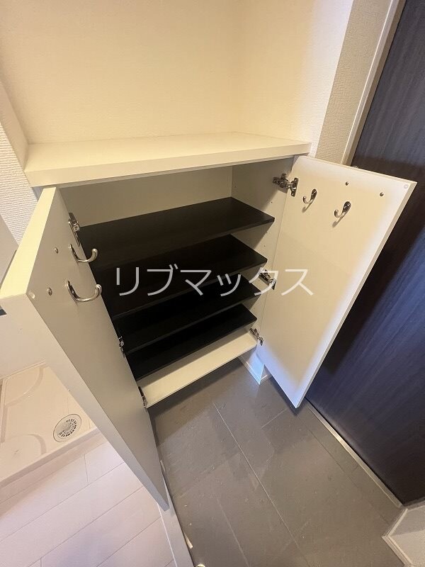 スペーシア江坂広芝町の物件内観写真