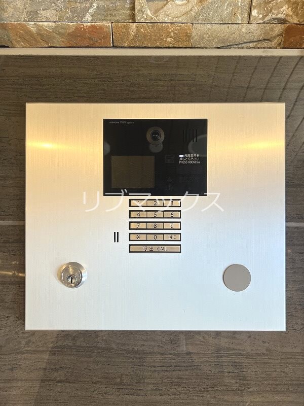 スペーシア江坂広芝町の物件内観写真