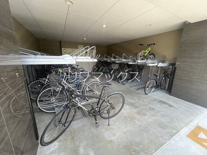 スペーシア江坂広芝町の物件内観写真