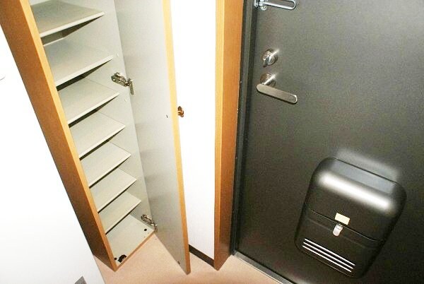 第18関根マンションの物件内観写真