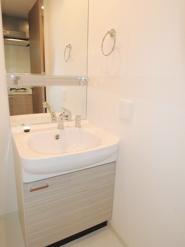 北浜駅 徒歩3分 3階の物件内観写真