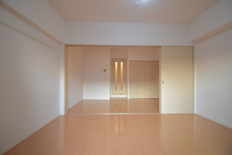 レフィーナカルム江坂の物件内観写真