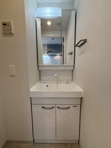 ファーストフィオーレ江坂ガーデンの物件内観写真