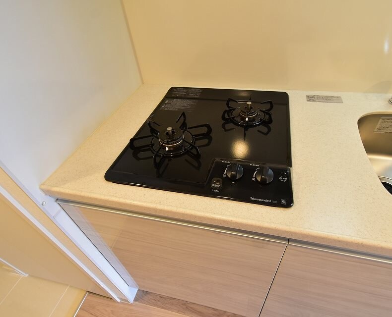 コンフォリア江坂広芝町の物件内観写真