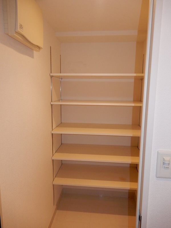 北浜駅 徒歩3分 10階の物件内観写真