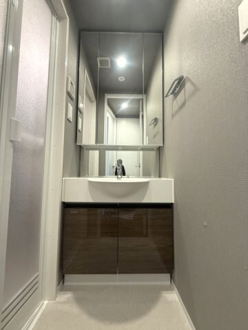 ファーストフィオーレ大阪ウエストウェルビングの物件内観写真