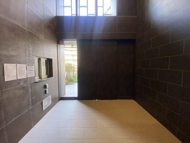 エスリードザ・カレント大阪の物件外観写真