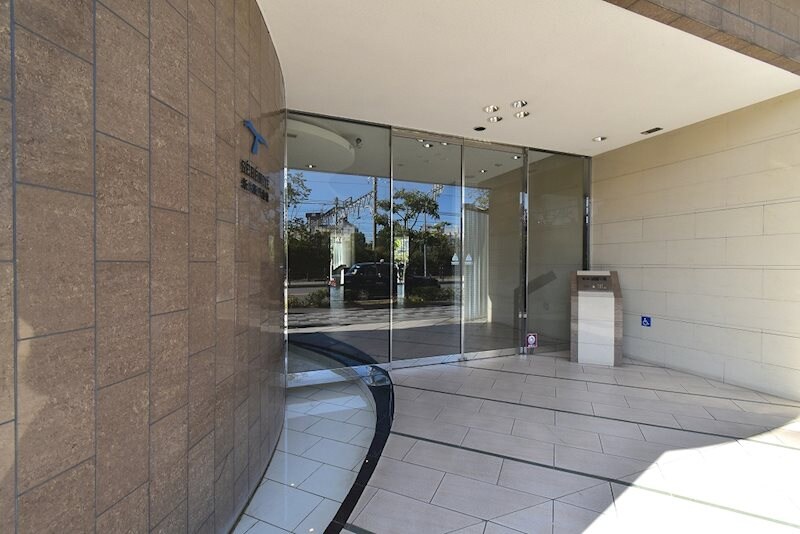 セレニテ新大阪弐番館の物件外観写真