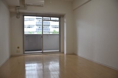 サムティ中之島WESTの物件内観写真