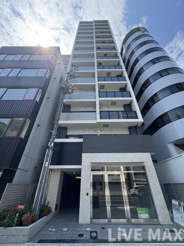 コンフォリア・リヴ南森町Ⅱの物件外観写真