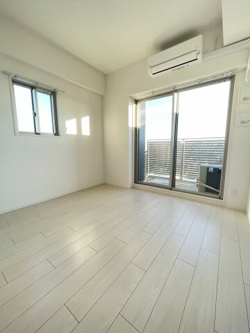 エスリード大阪ザ・ルクスの物件内観写真