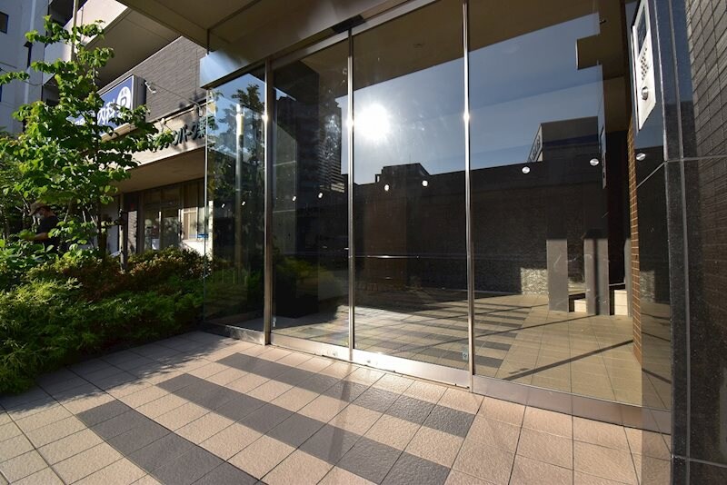 メセナ緑地公園の物件外観写真