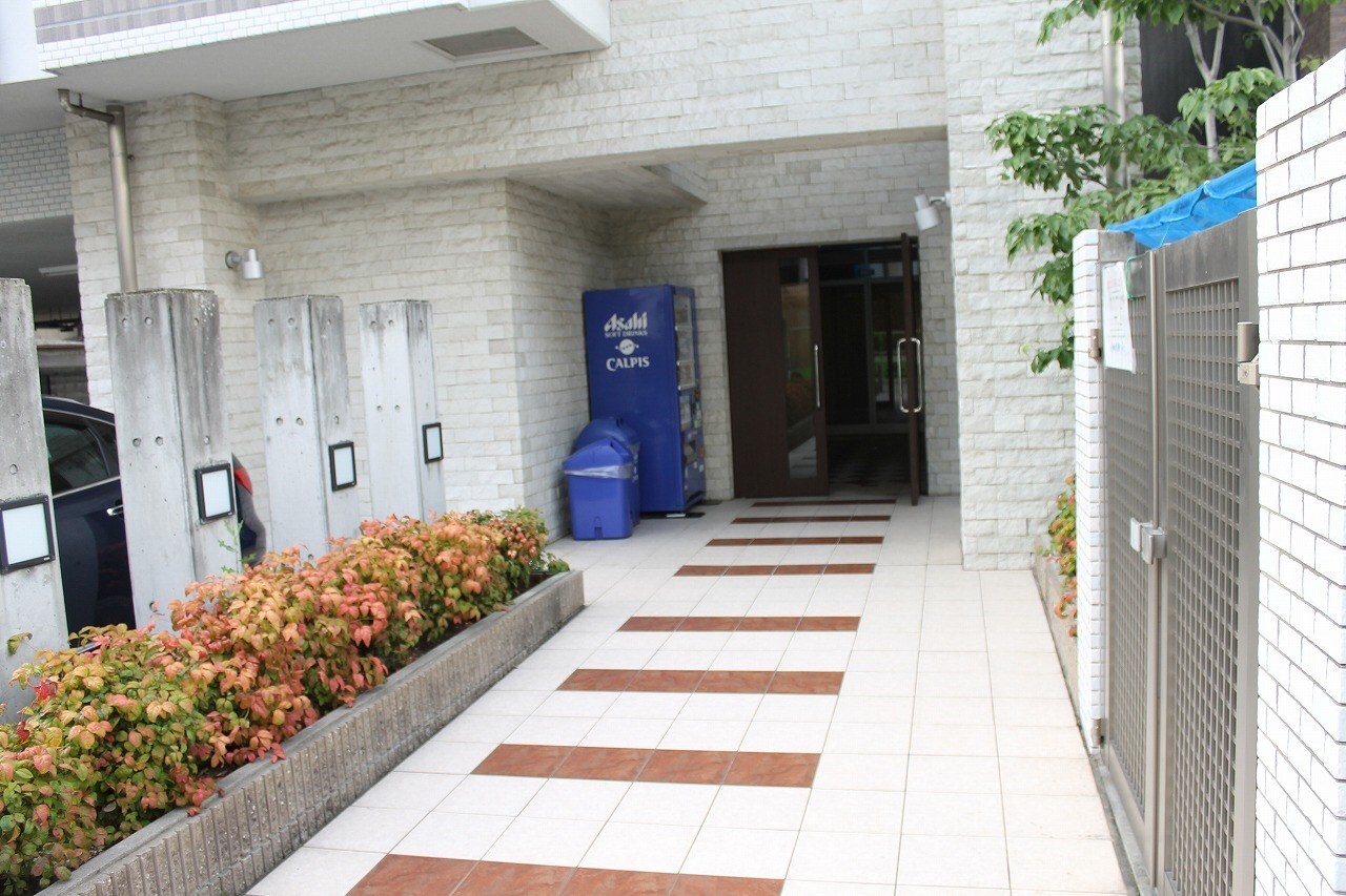 ルクレ新大阪レジデンスの物件外観写真