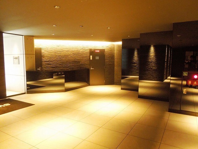 谷町四丁目駅 徒歩5分 8階の物件外観写真