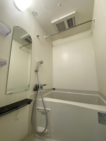 プレサンス長堀通グレイタスの物件内観写真