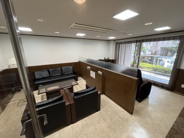 アスール江坂の物件外観写真