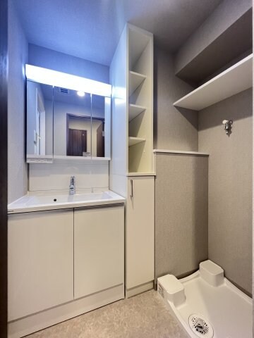 スプランディッド江坂Ⅲの物件内観写真