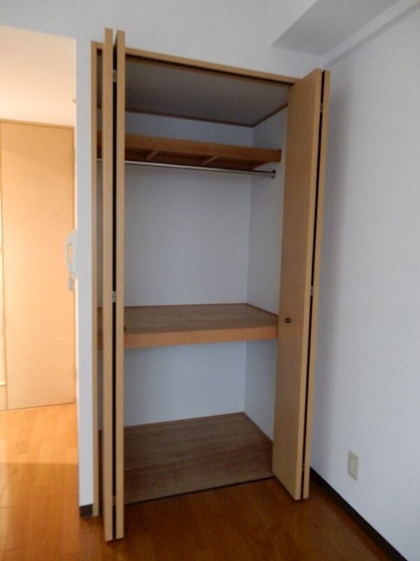 レジディア天神橋の物件内観写真