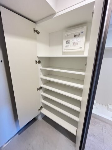 エスリードレジデンス江坂垂水町の物件内観写真