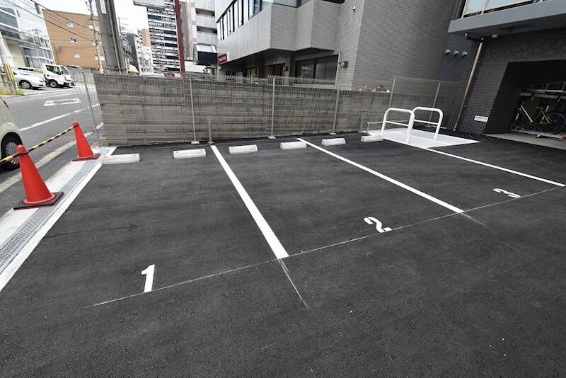 ワールドアイ江坂アルバの物件外観写真