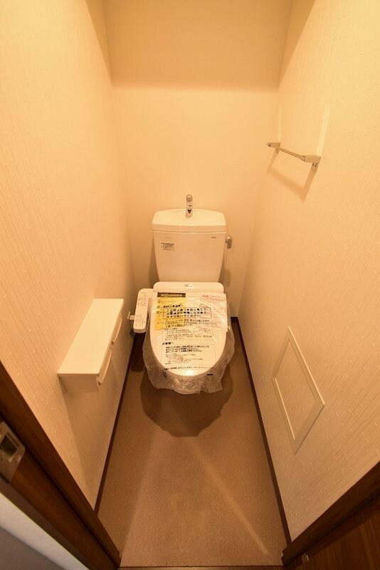 ワールドアイ江坂アルバの物件内観写真