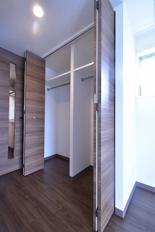 ワールドアイ江坂アルバの物件内観写真