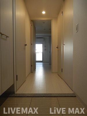 レジュールアッシュウエストレジスの物件内観写真