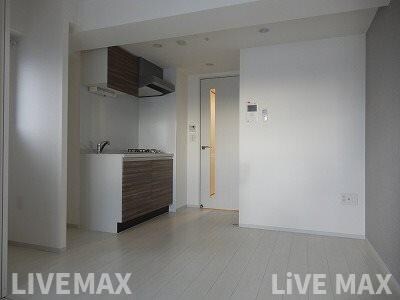 レジュールアッシュウエストレジスの物件内観写真