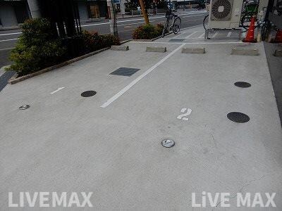 レジュールアッシュウエストレジスの物件外観写真