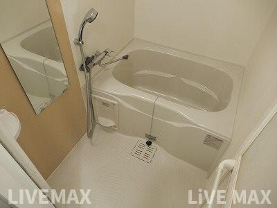 レジュールアッシュウエストレジスの物件内観写真