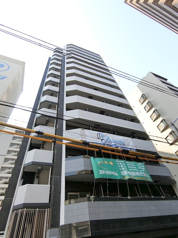 ララプレイス阿波座駅前フェリオの物件外観写真